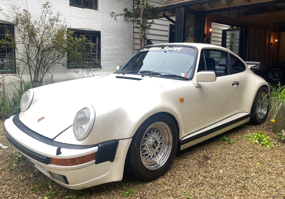 1977 Porsche 911 Image 1